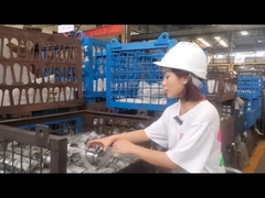 LGMC로부터 무성하게 나는 롤러부